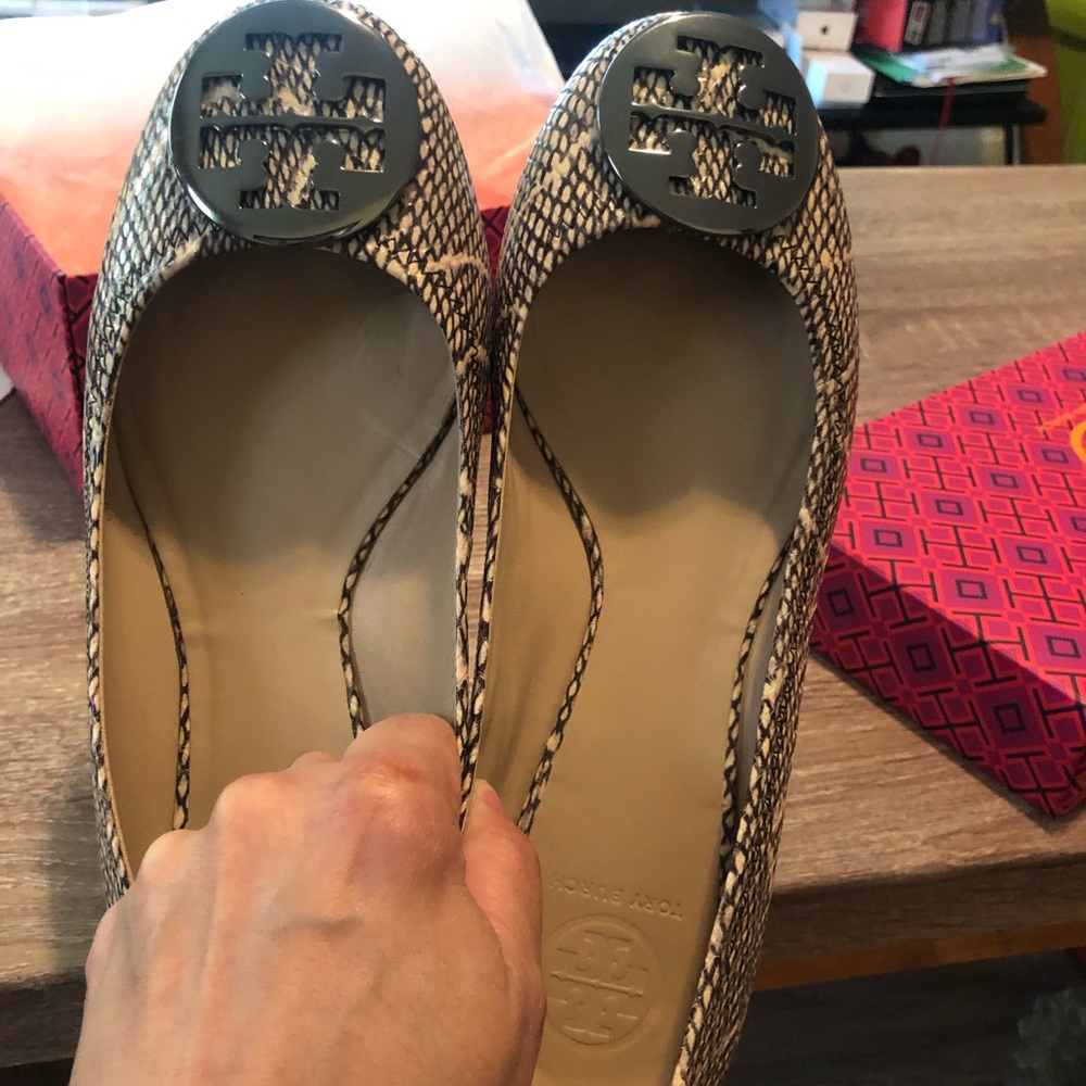 Ballet flat shoes